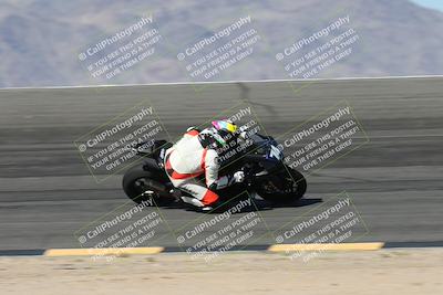 media/May-10-2025-Race Pace (Sat) [[db32fef2da]]/Vested/3-Bowl Set 1 (9am)/